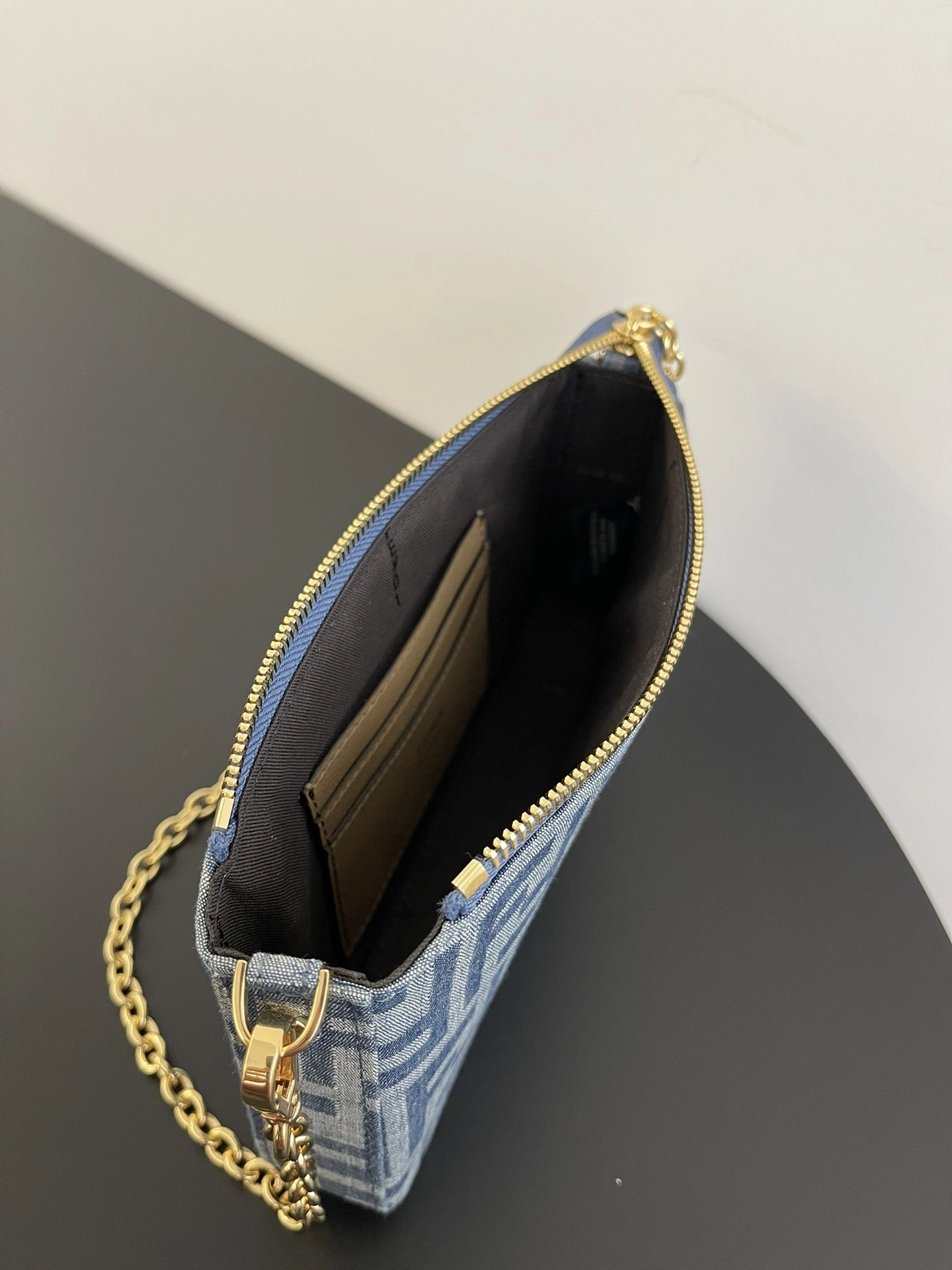 Fendi Satchel Bags Casual 69718