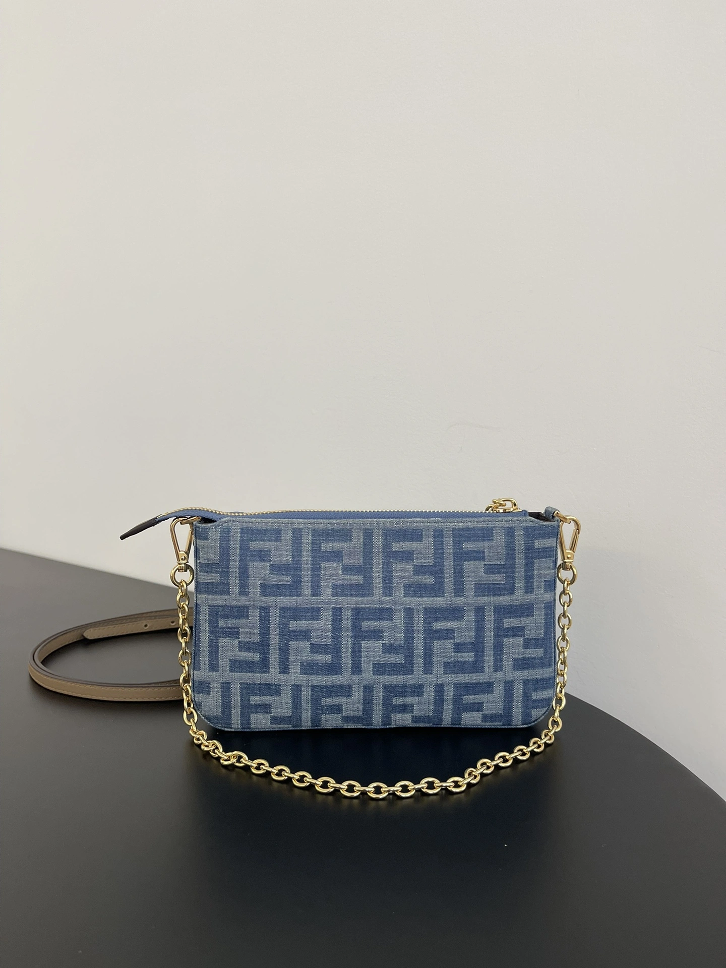Fendi Satchel Bags Casual 69718