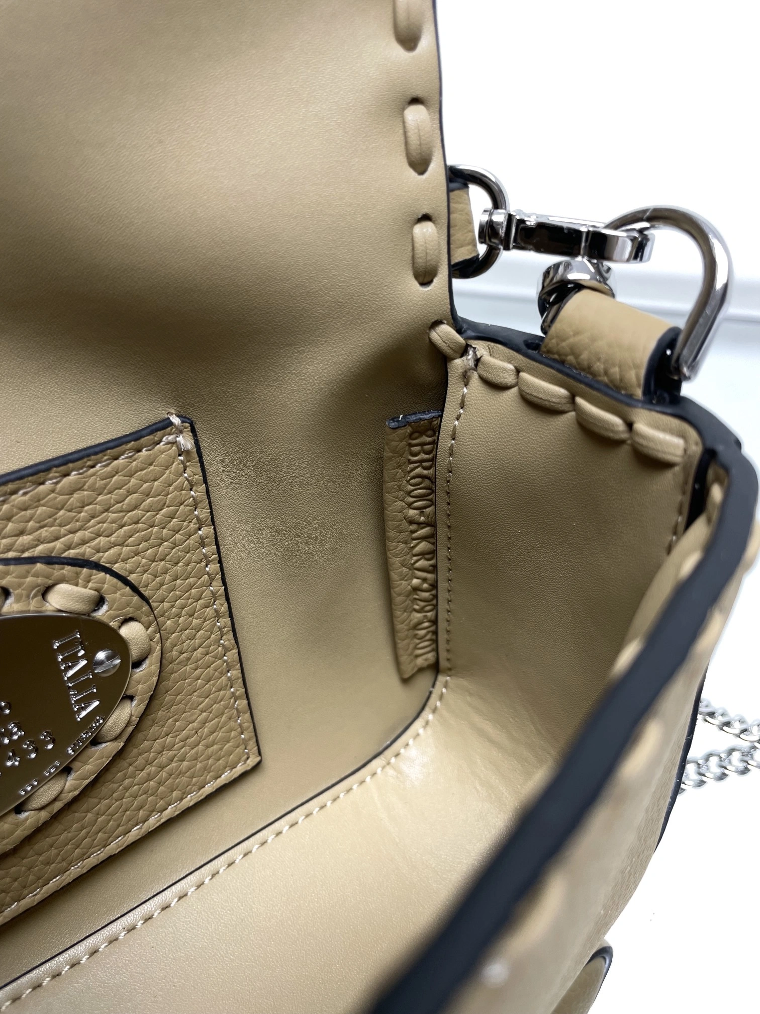 Unique Fendi Satchel Bags 69716