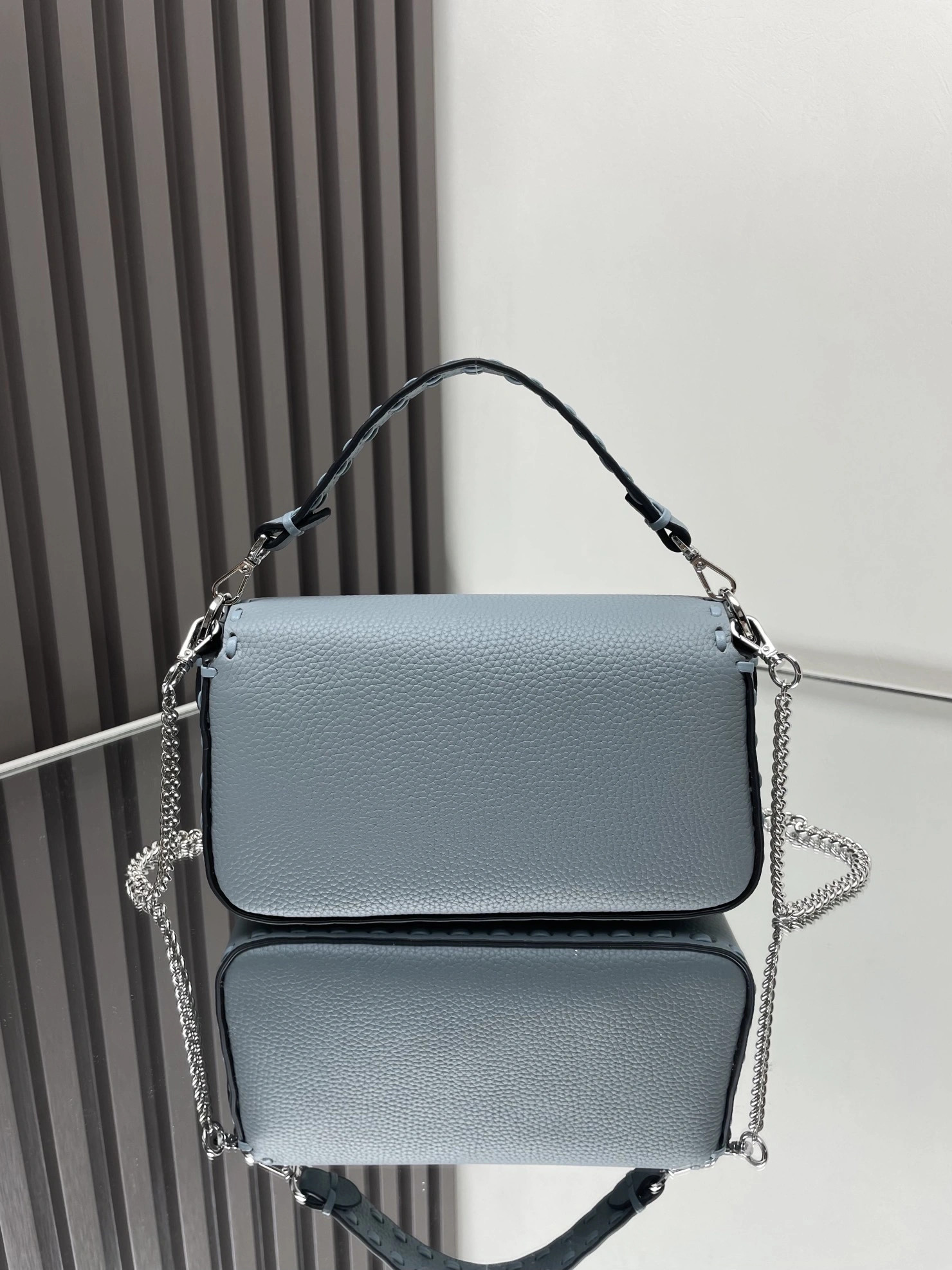 Fendi Satchel Bags Stretchable 69715