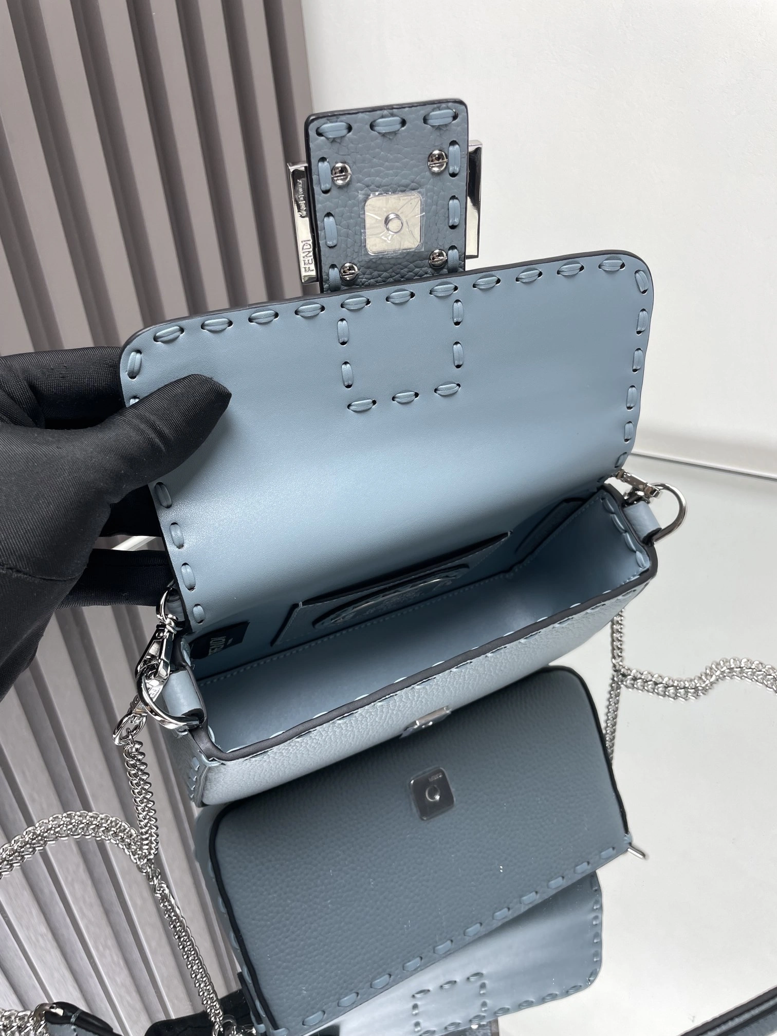 Fendi Satchel Bags Stretchable 69715