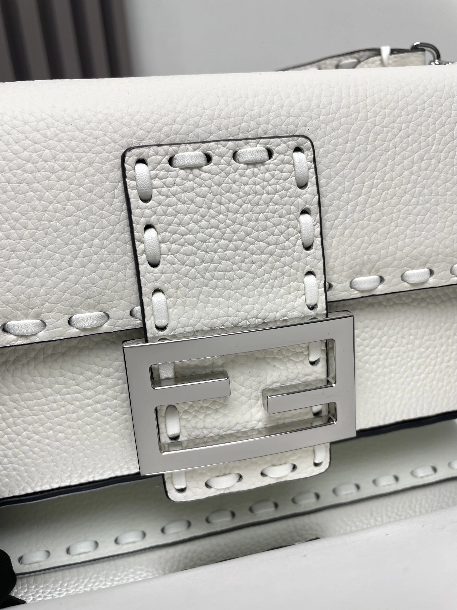 Fendi Satchel Bags WaterResistant 69713