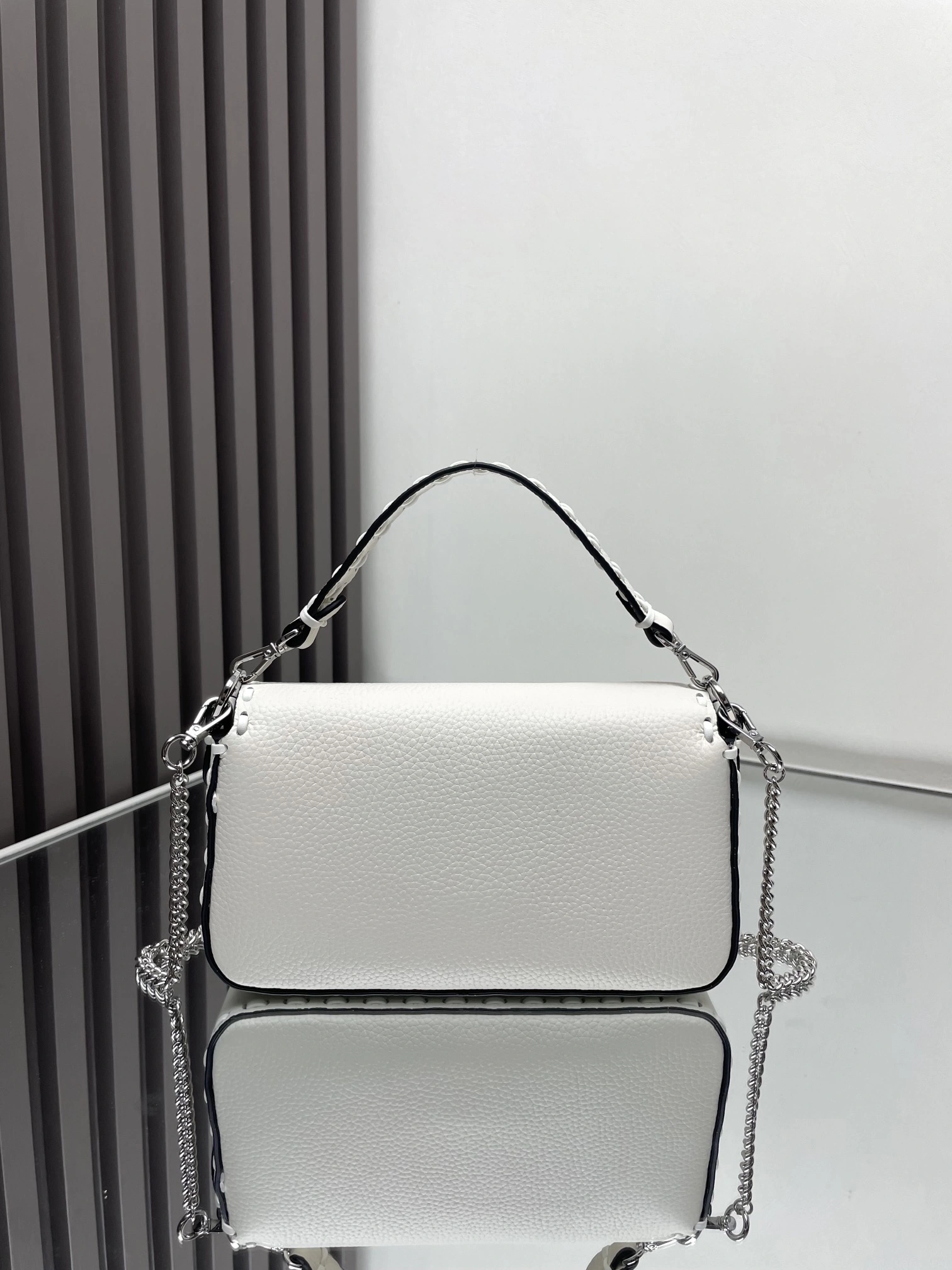 Fendi Satchel Bags WaterResistant 69713