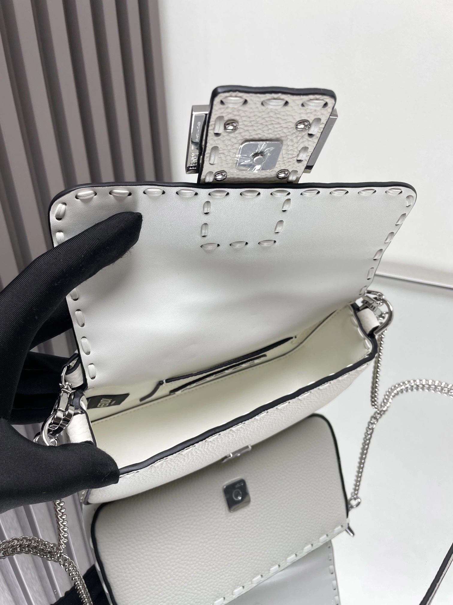 Fendi Satchel Bags WaterResistant 69713