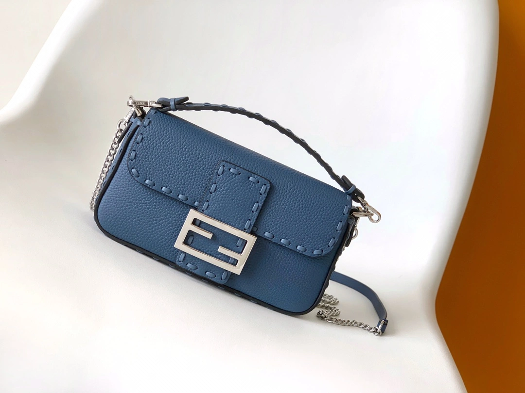 Comfortable Fendi Satchel Bags 69711