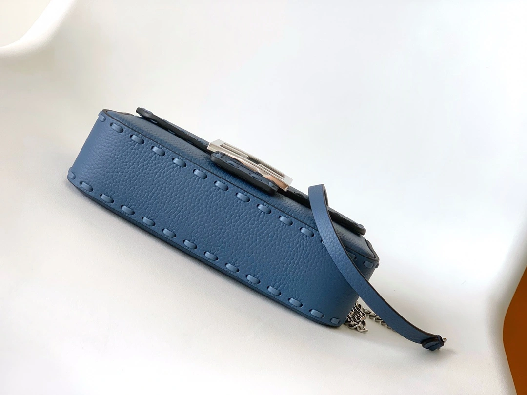Comfortable Fendi Satchel Bags 69711