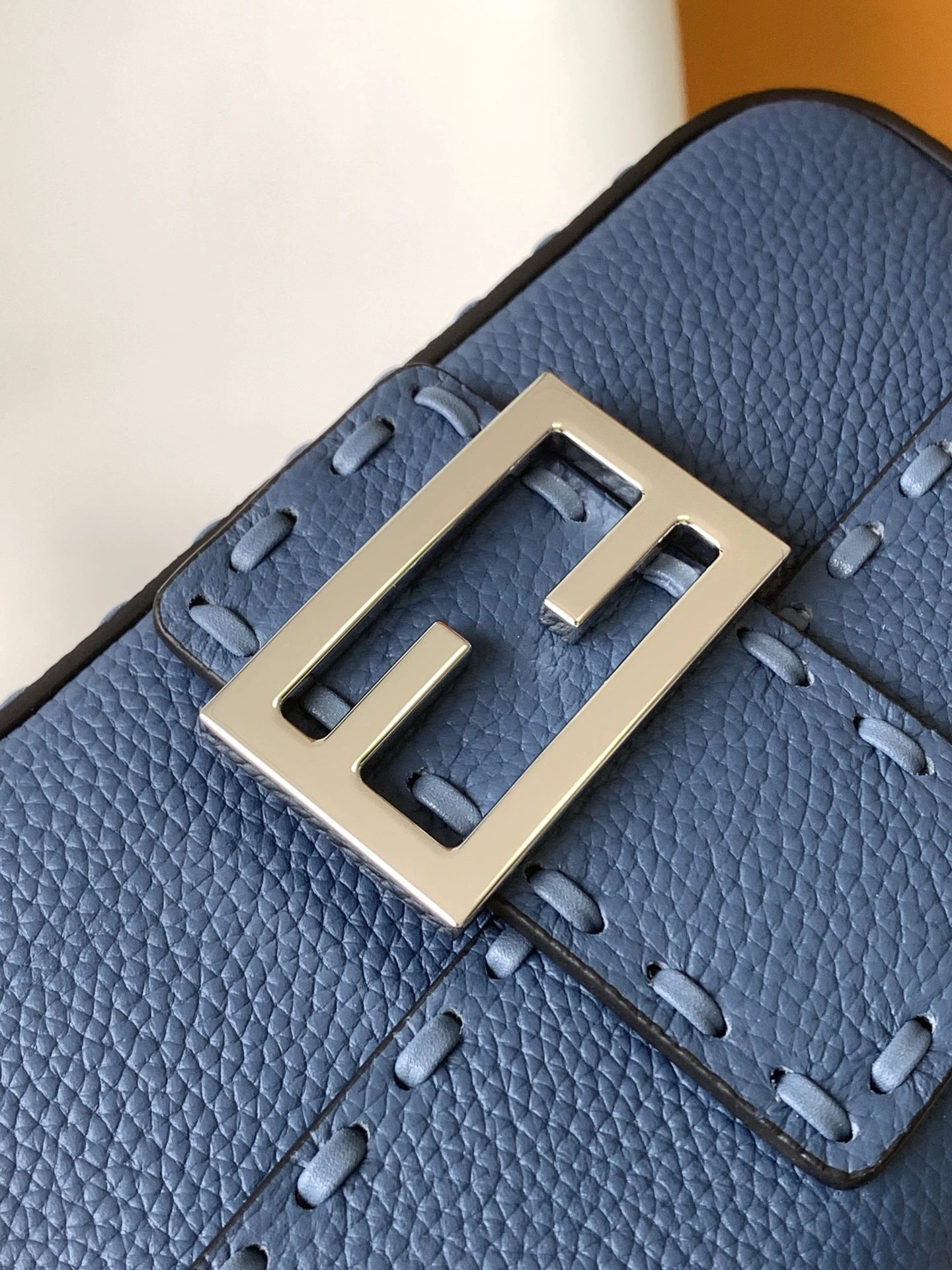 Comfortable Fendi Satchel Bags 69711