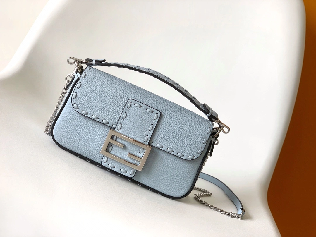 Fendi Satchel Bags Functional 69710