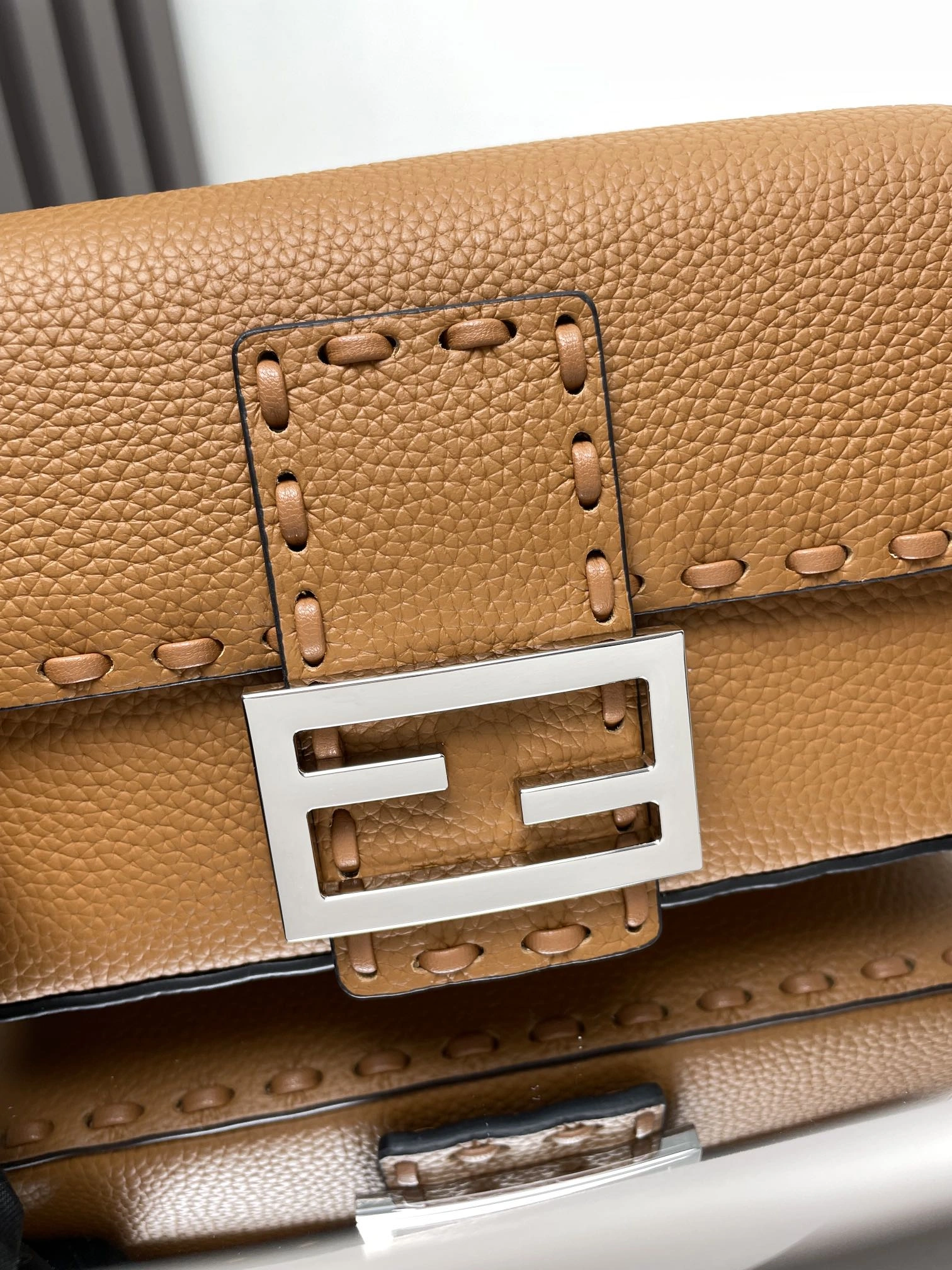 FashionForward Fendi Satchel Bags 69708
