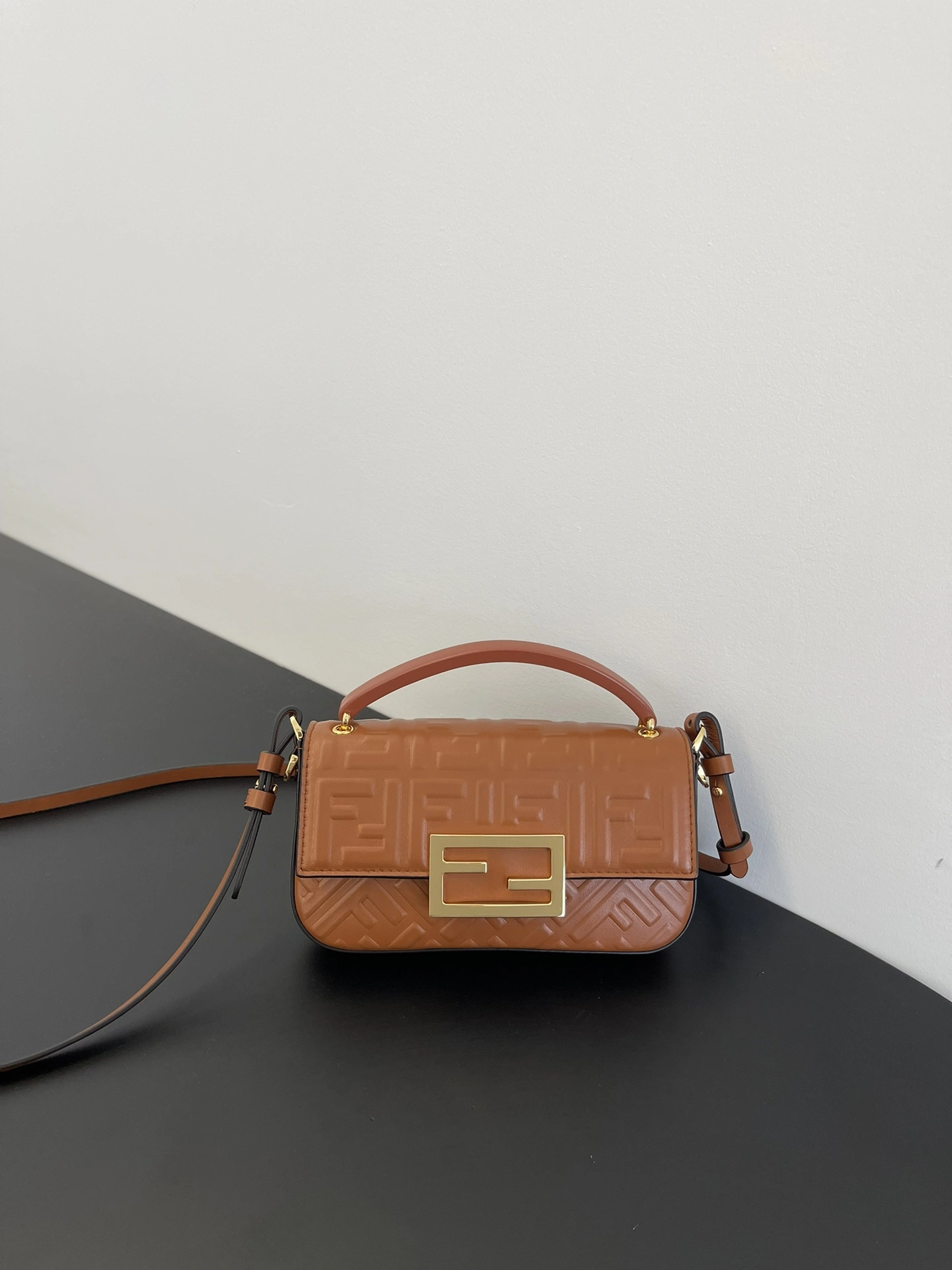 Fendi Satchel Bags SportInspired 69704