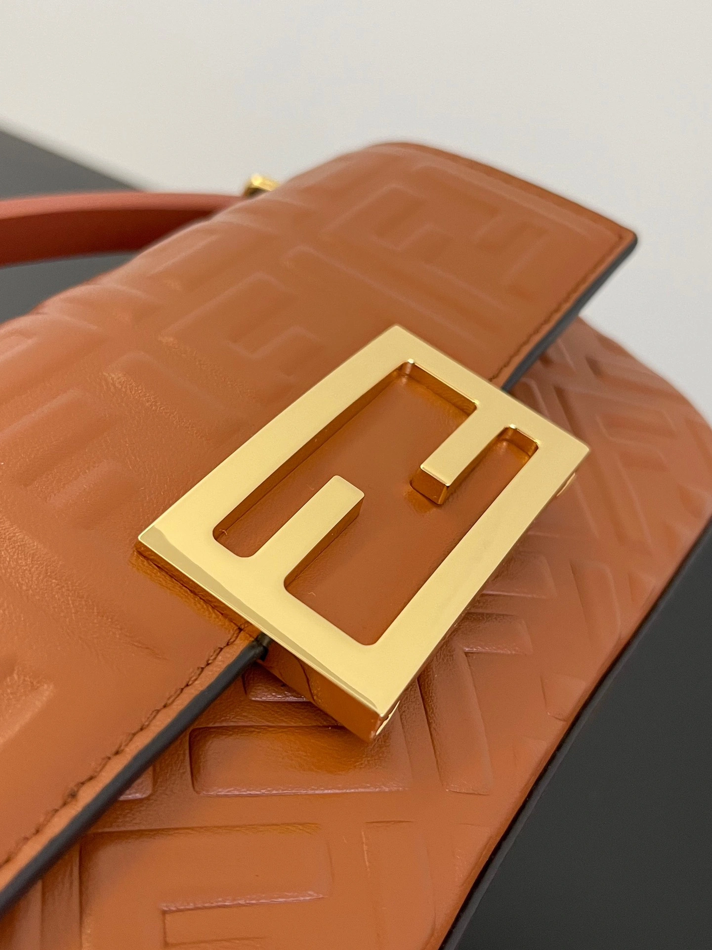 Fendi Satchel Bags SportInspired 69704