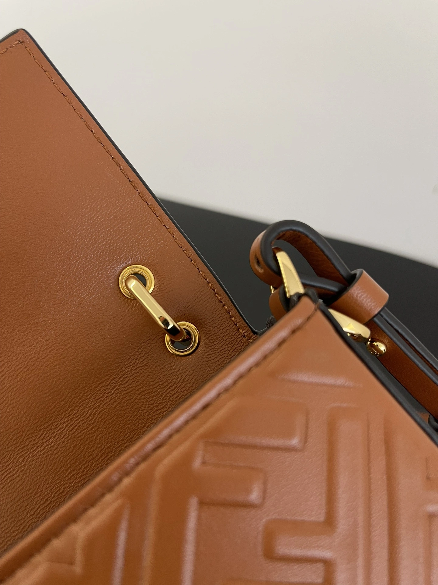 Fendi Satchel Bags SportInspired 69704