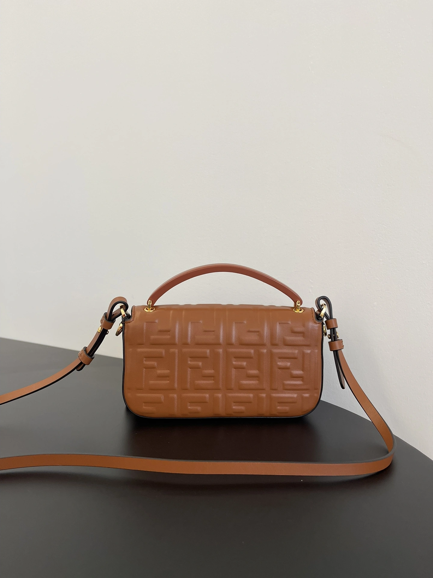 Fendi Satchel Bags SportInspired 69704