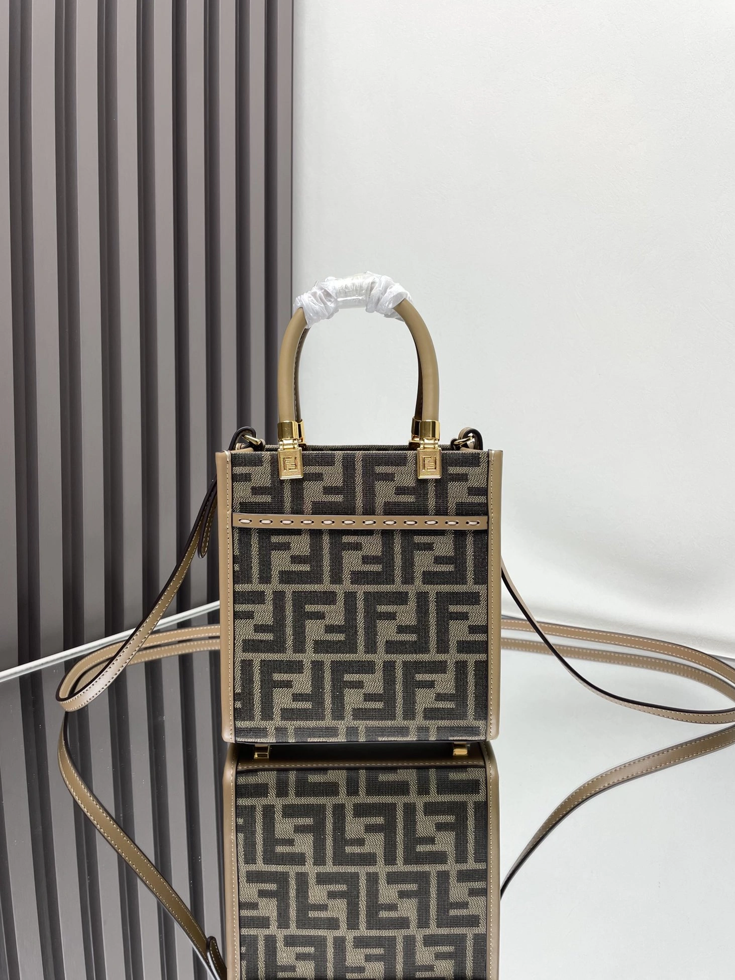 Fendi Satchel Bags Durable 69700