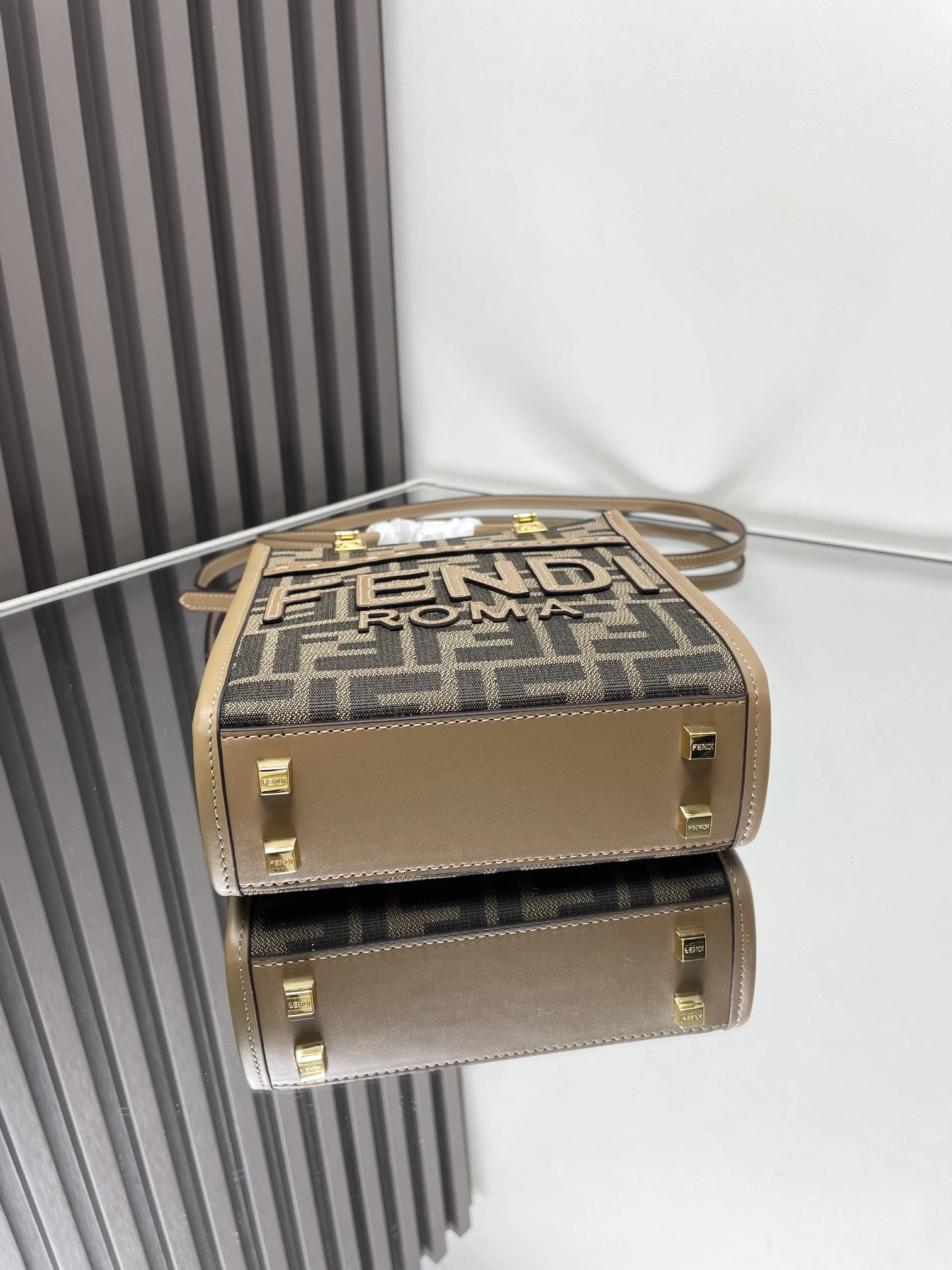 Fendi Satchel Bags Durable 69700