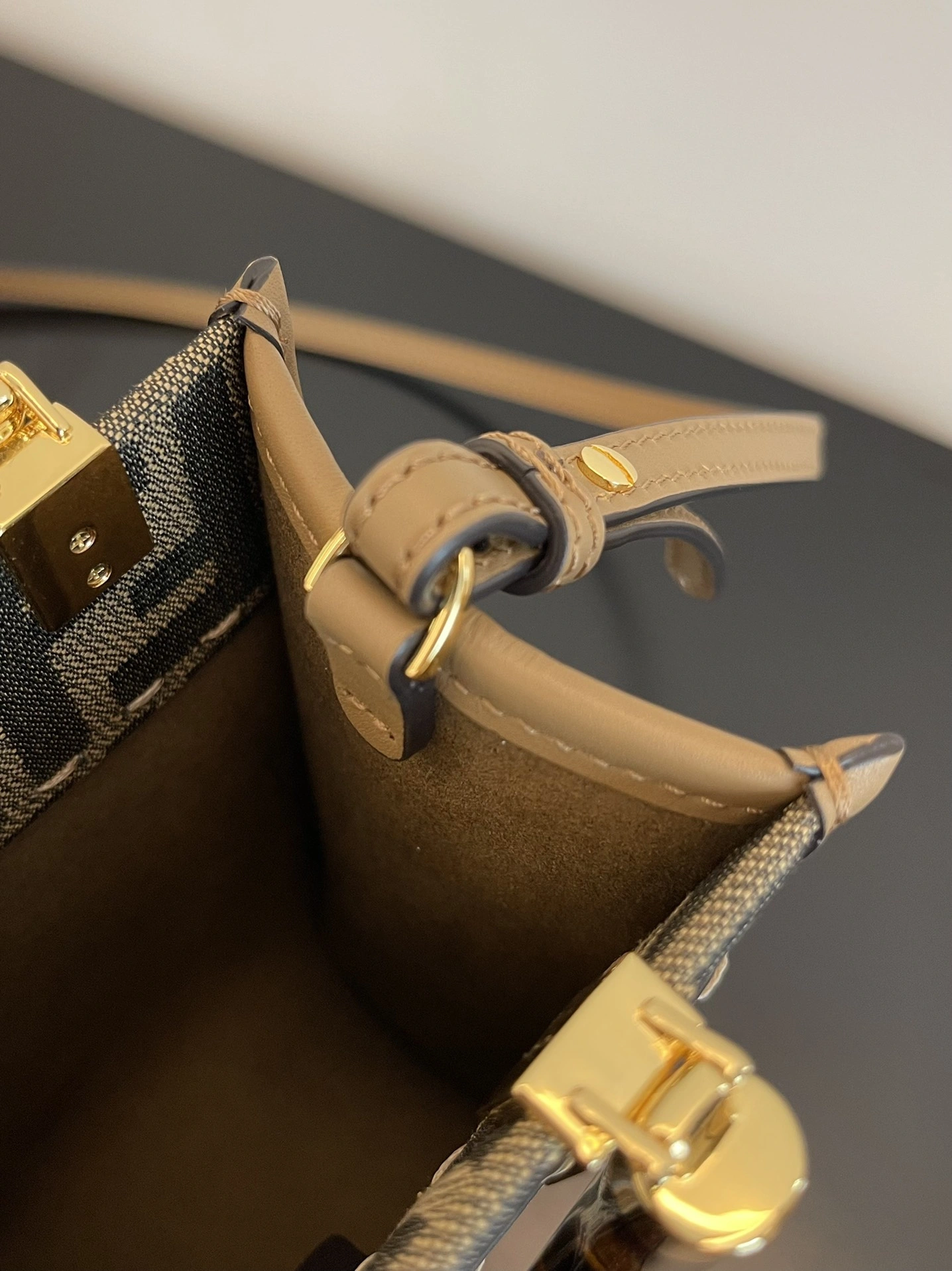 BestValue Fendi Satchel Bags 69699