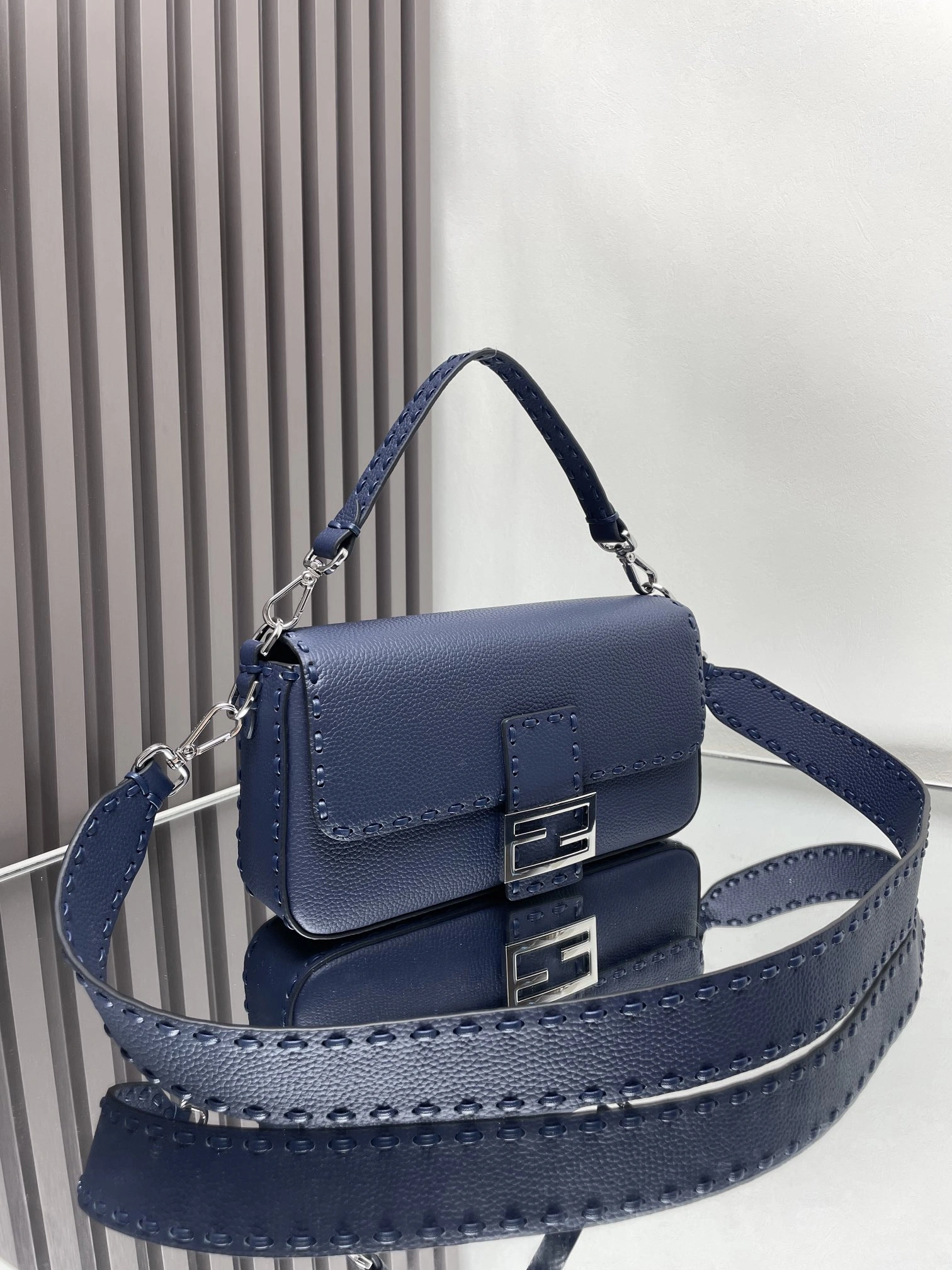 Fendi Satchel Bags Bold 69702