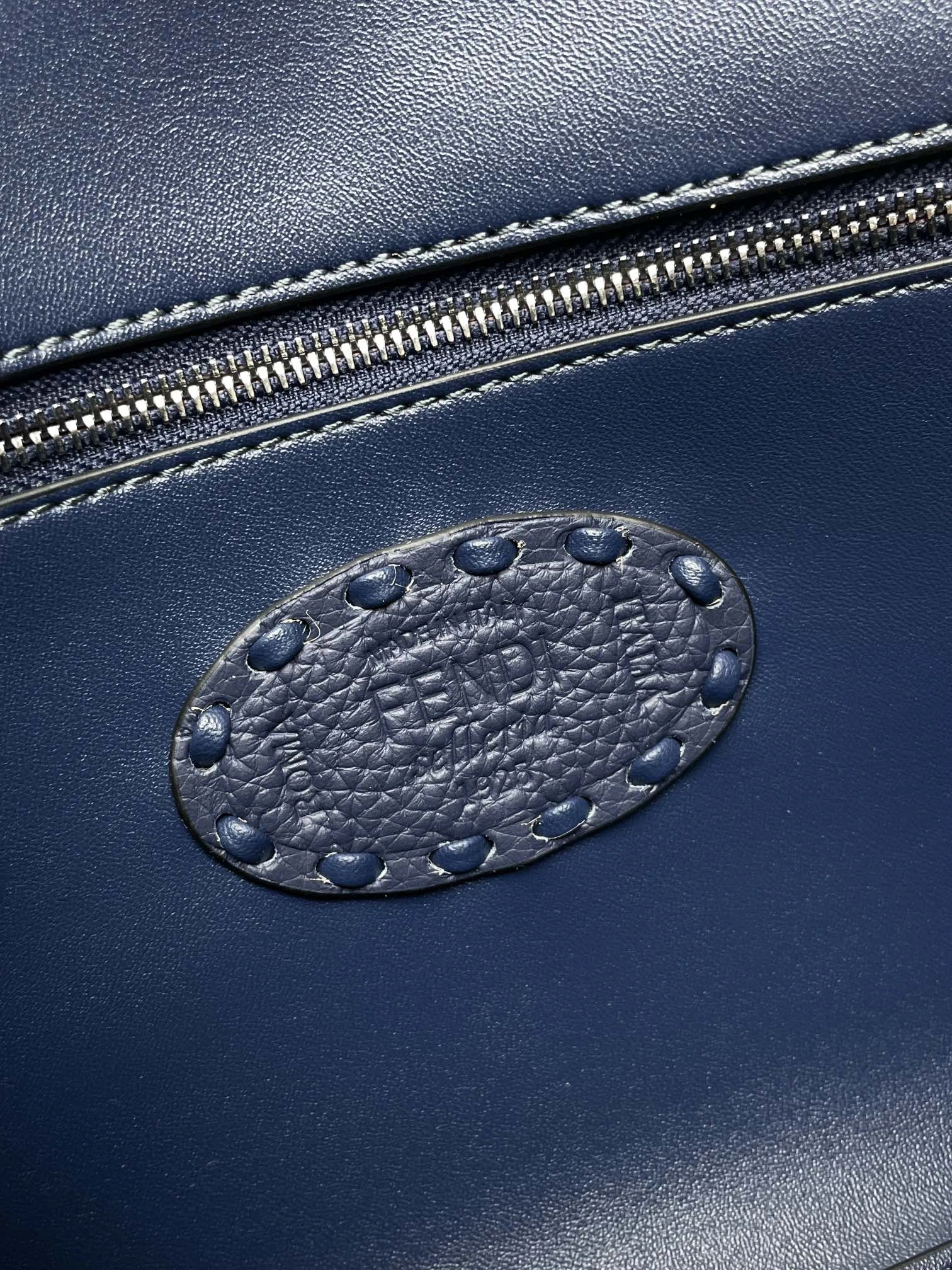 Fendi Satchel Bags Bold 69702