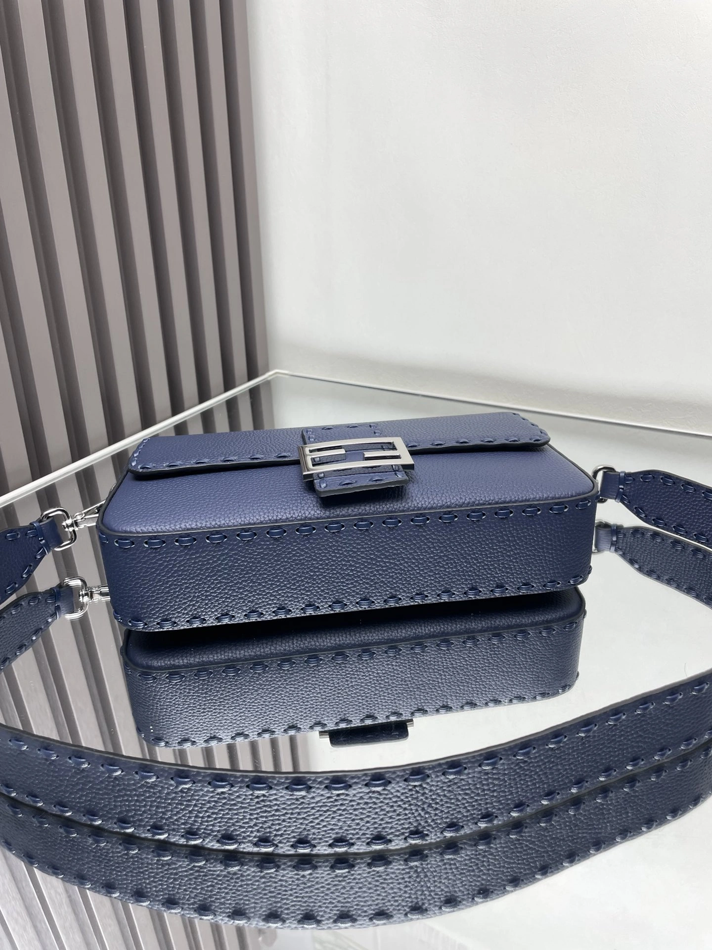 Fendi Satchel Bags Bold 69702