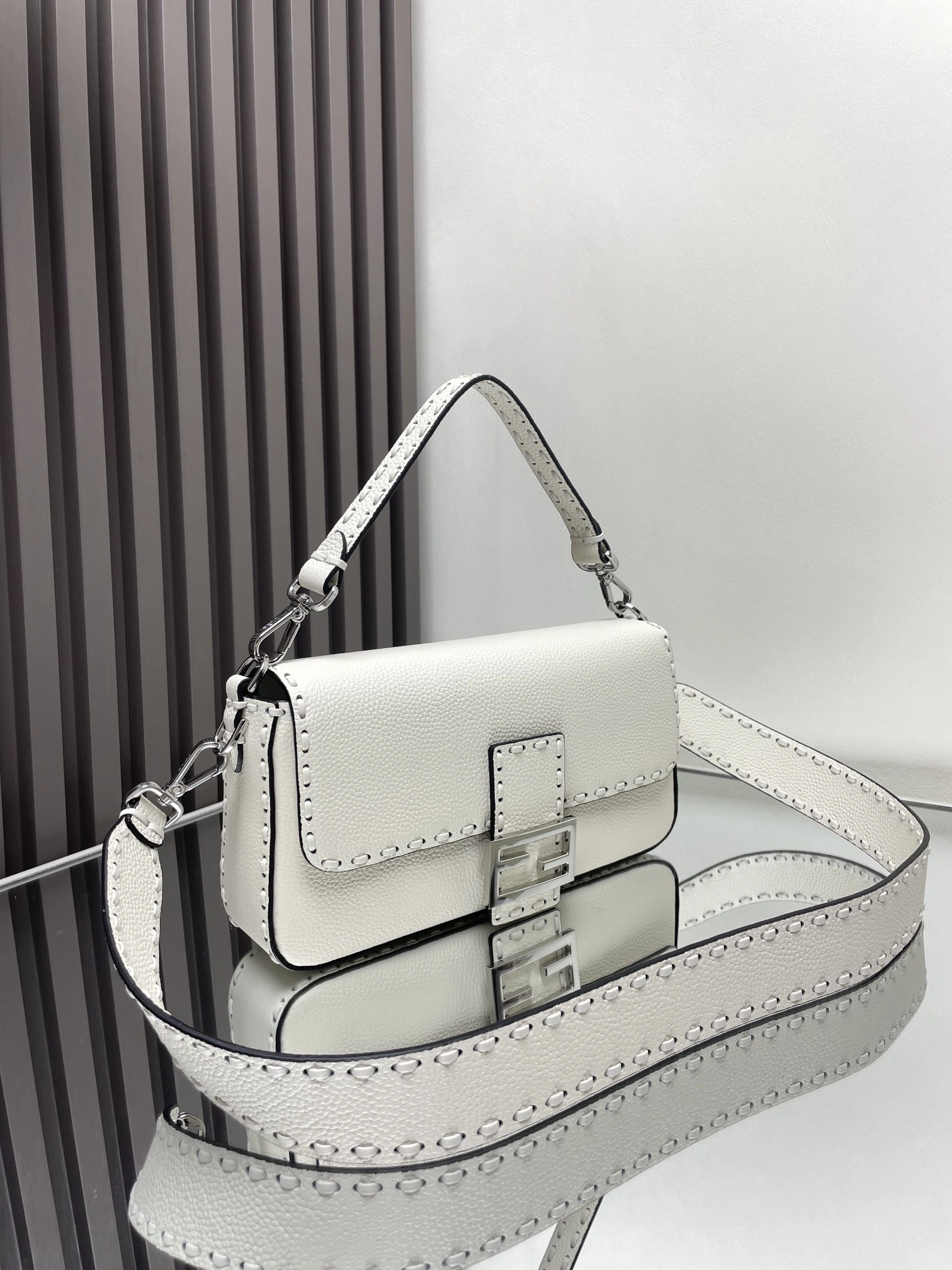 Fendi Satchel Bags HighQuality 69696