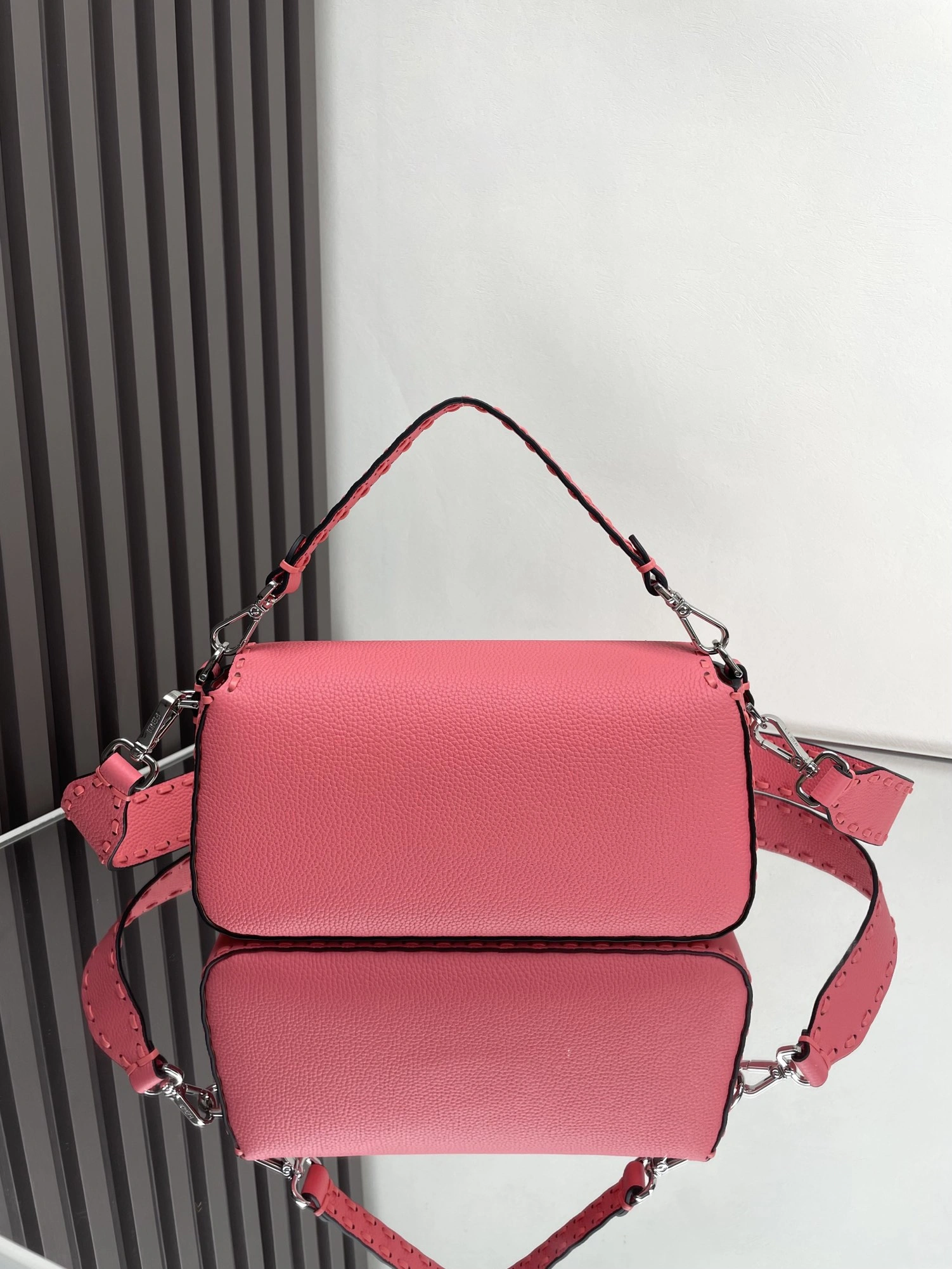 Fendi Satchel Bags Tailored 69701