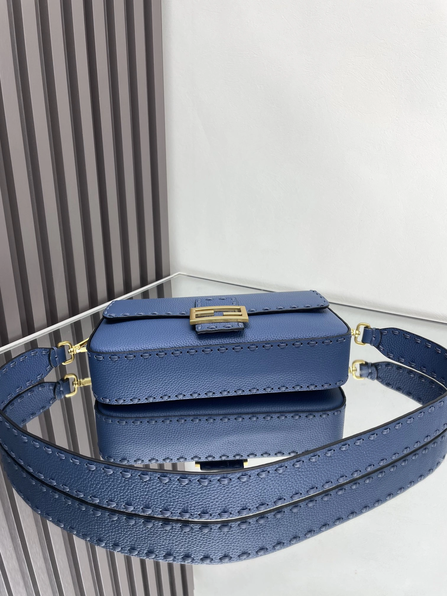 Lightweight Fendi Satchel Bags 69691