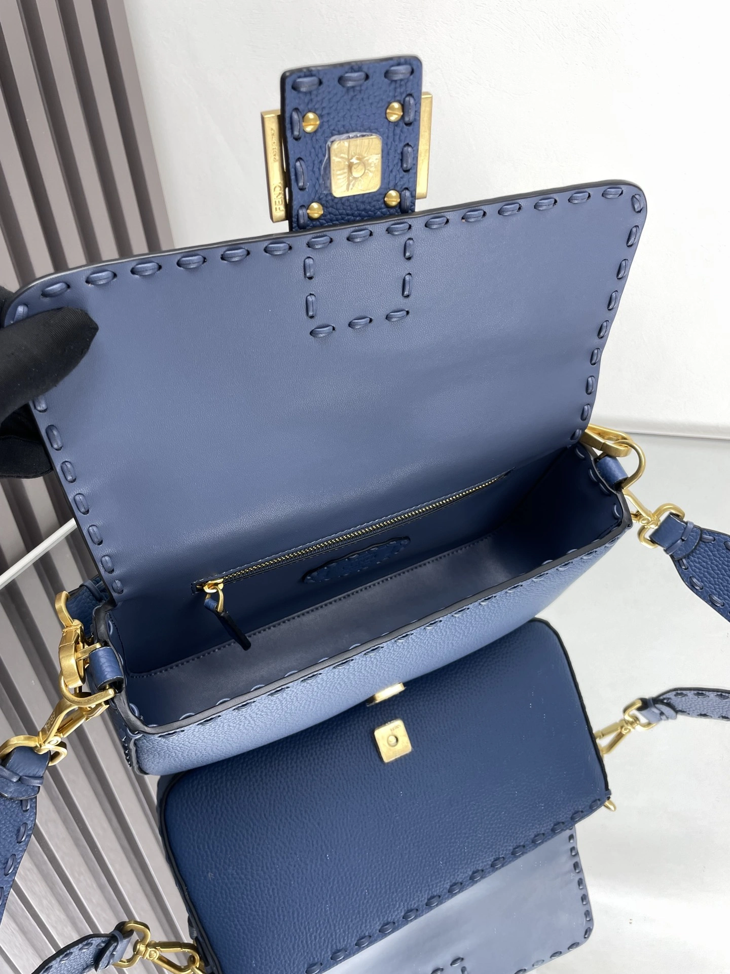 Lightweight Fendi Satchel Bags 69691