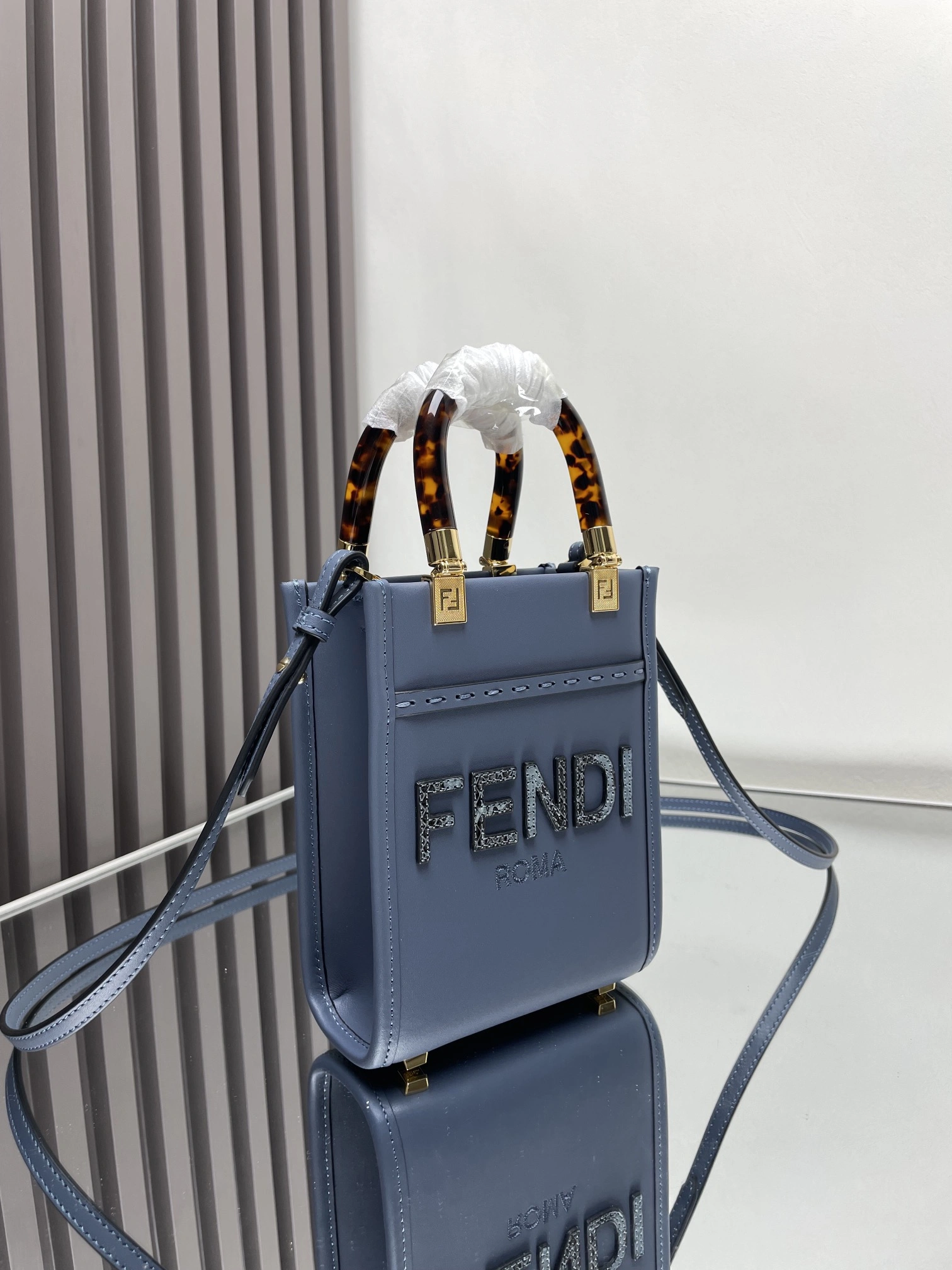 Fendi Satchel Bags Classic 69685
