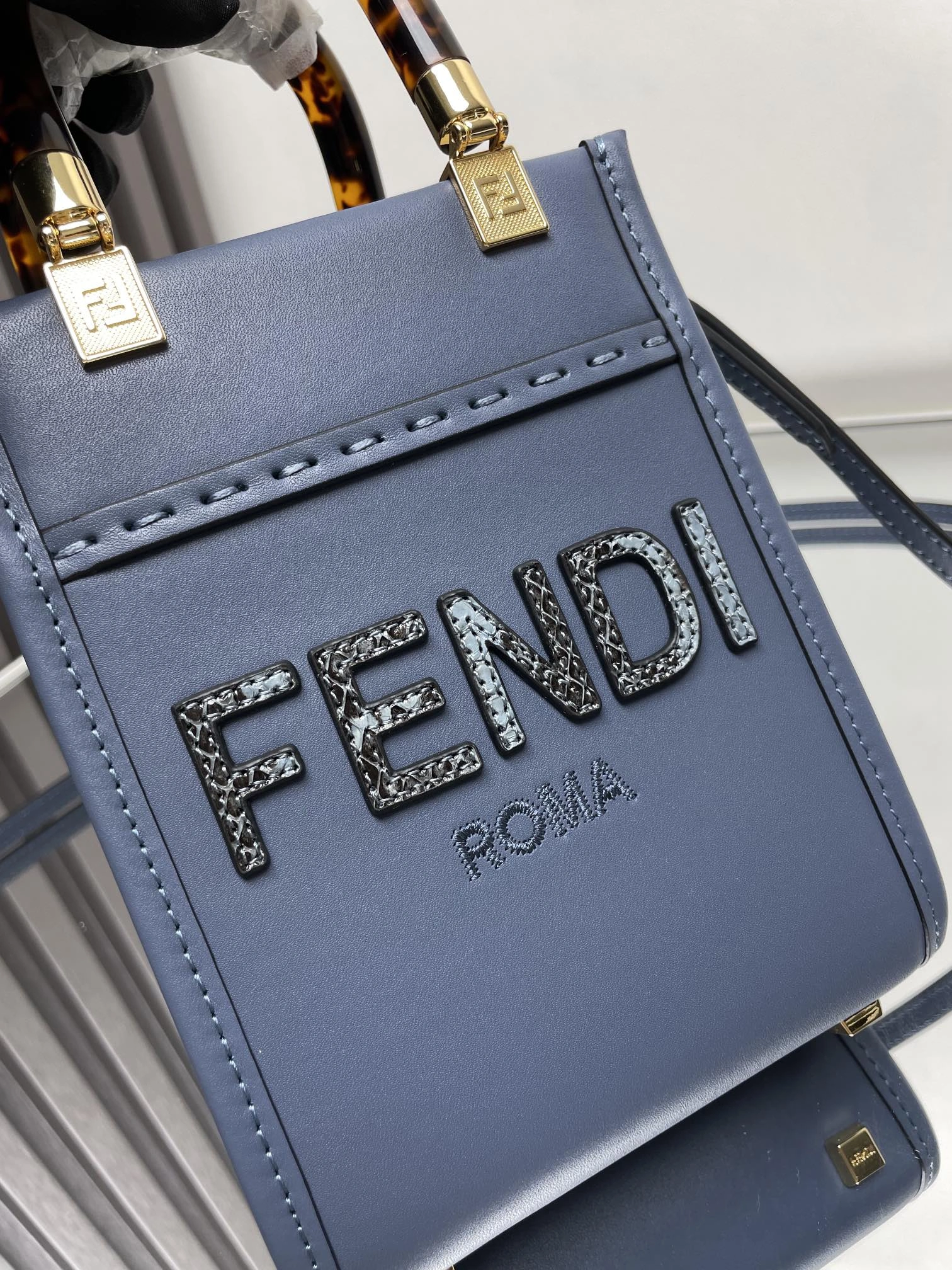 Fendi Satchel Bags Classic 69685
