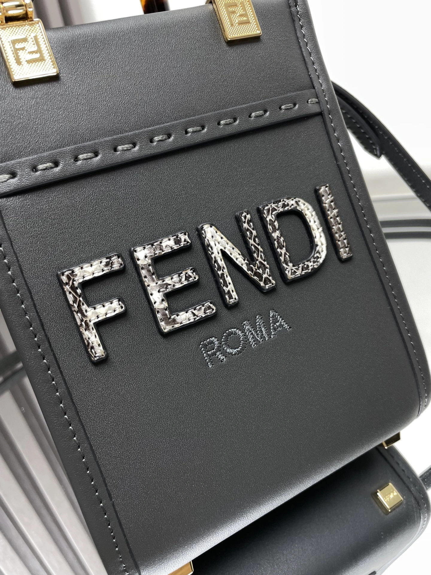 Colorful Fendi Satchel Bags 69686