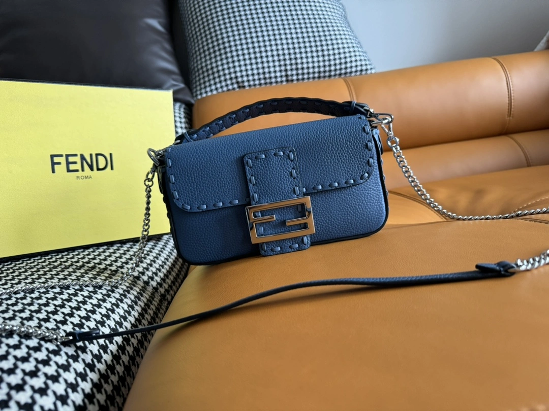 Youthful Fendi Satchel Bags 69683
