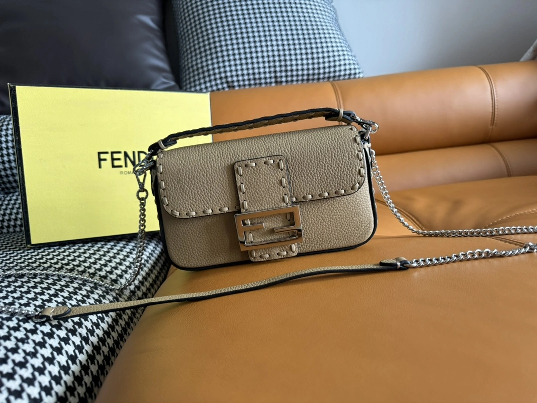 Fendi Satchel Bags Thermal 69681