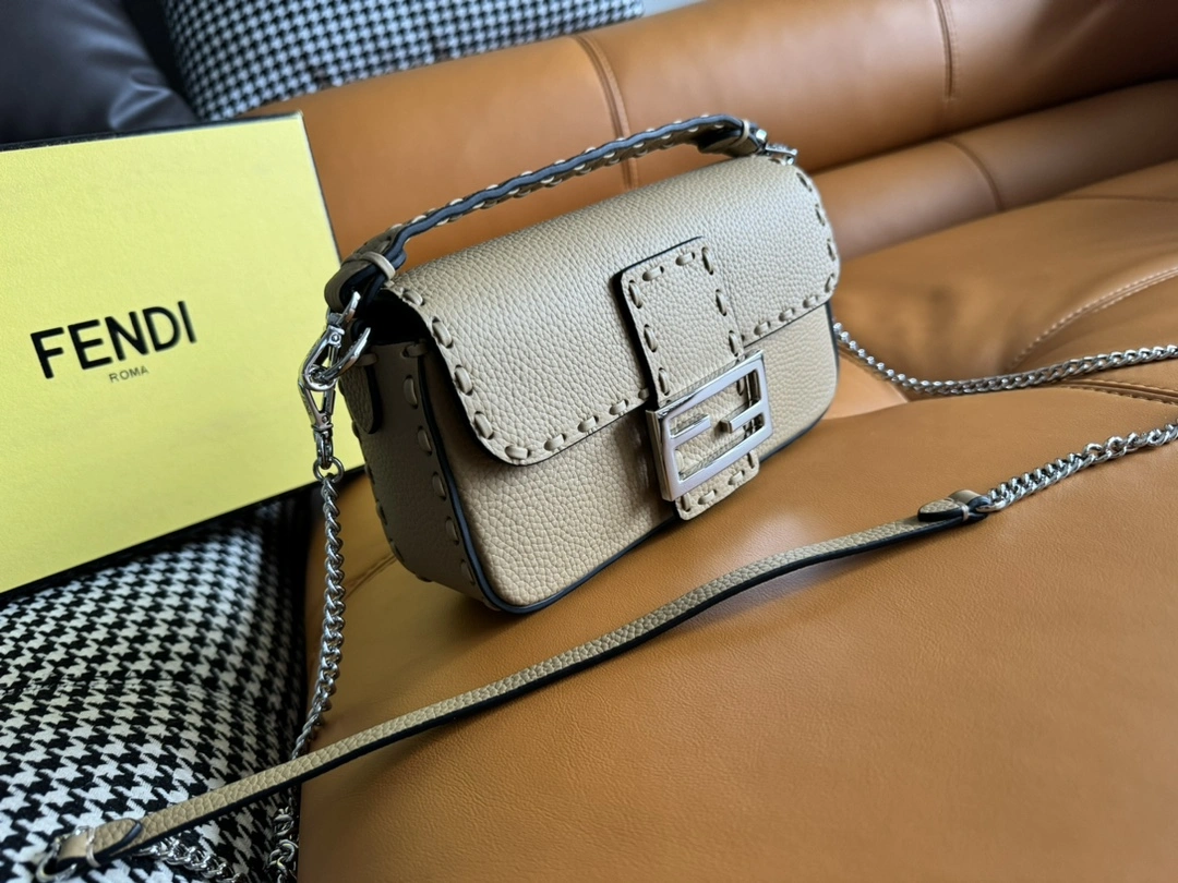 Fendi Satchel Bags Thermal 69681