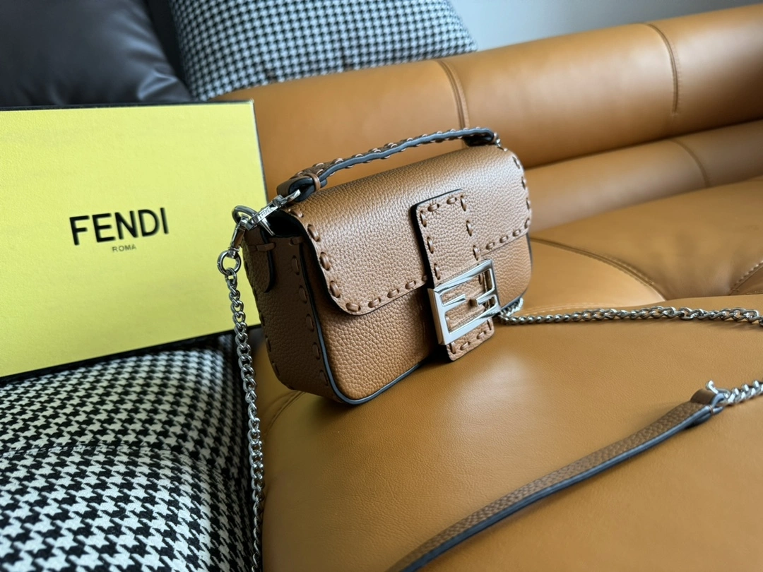 Tailored Fendi Satchel Bags 69722