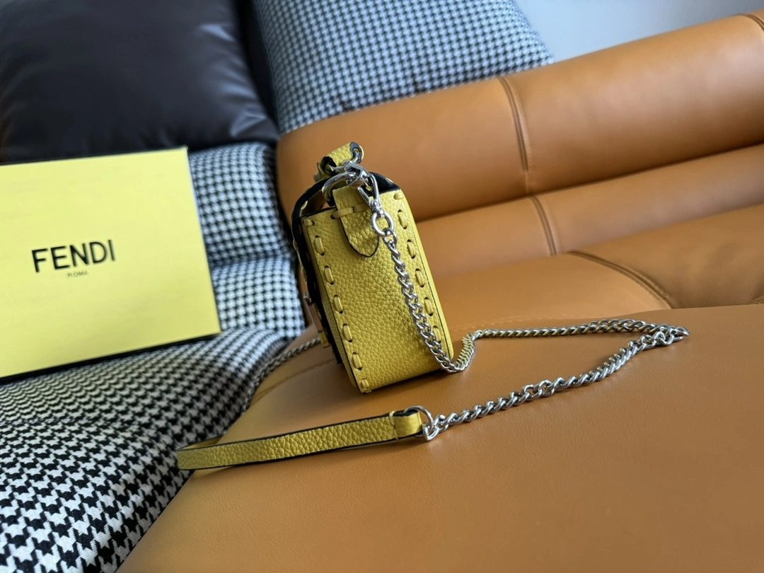 Fendi Satchel Bags ModernLook 69679