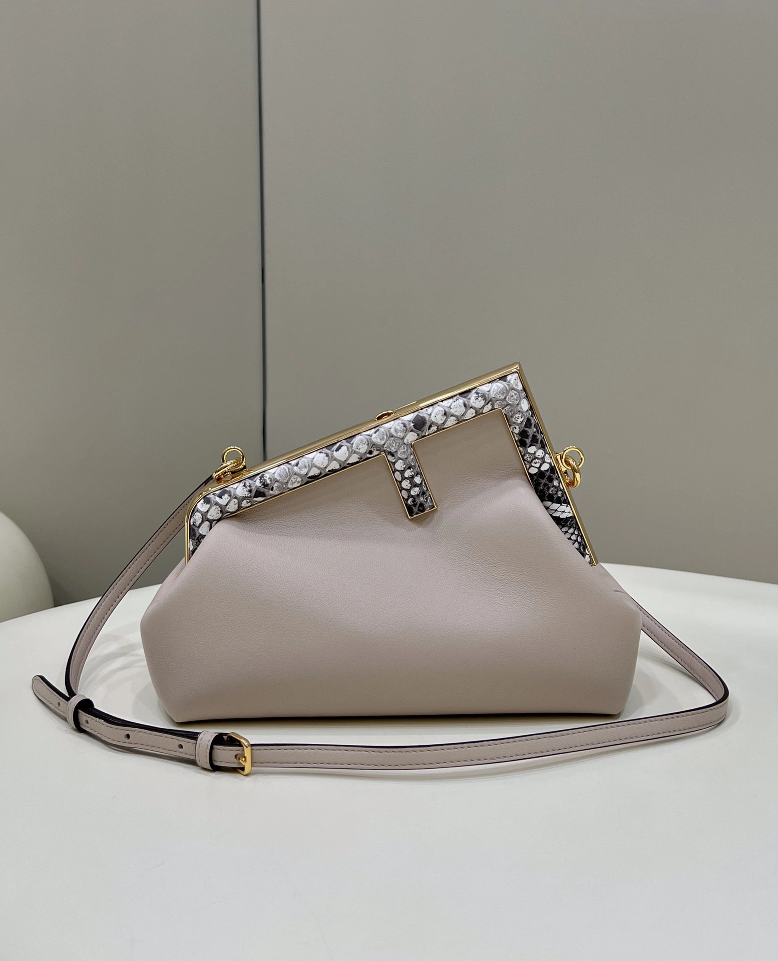 Fendi Satchel Bags TopPick 69676