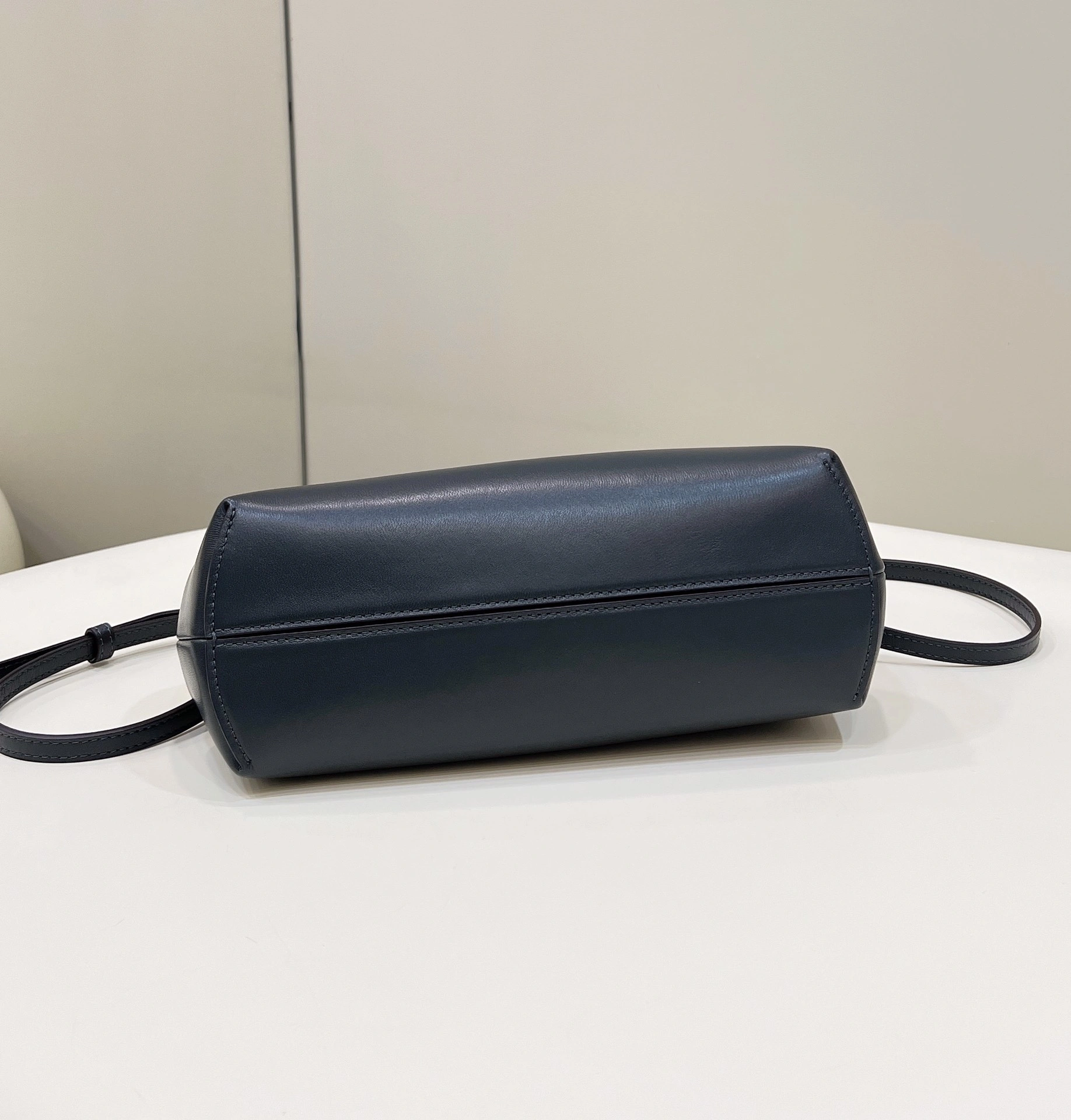 Cozy Fendi Satchel Bags 69674