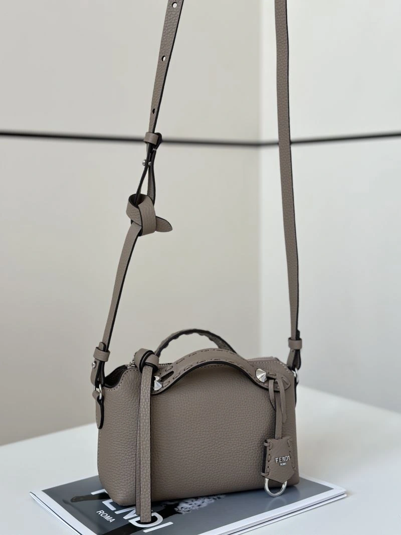 Timeless Fendi Satchel Bags 57538
