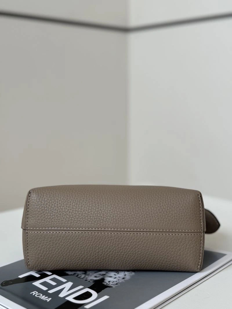 Timeless Fendi Satchel Bags 57538
