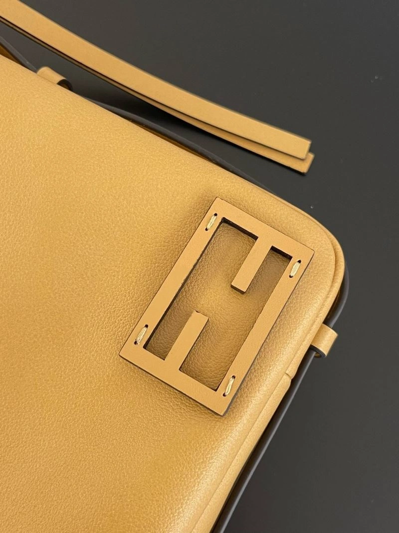 Unisex Fendi Satchel Bags 57495