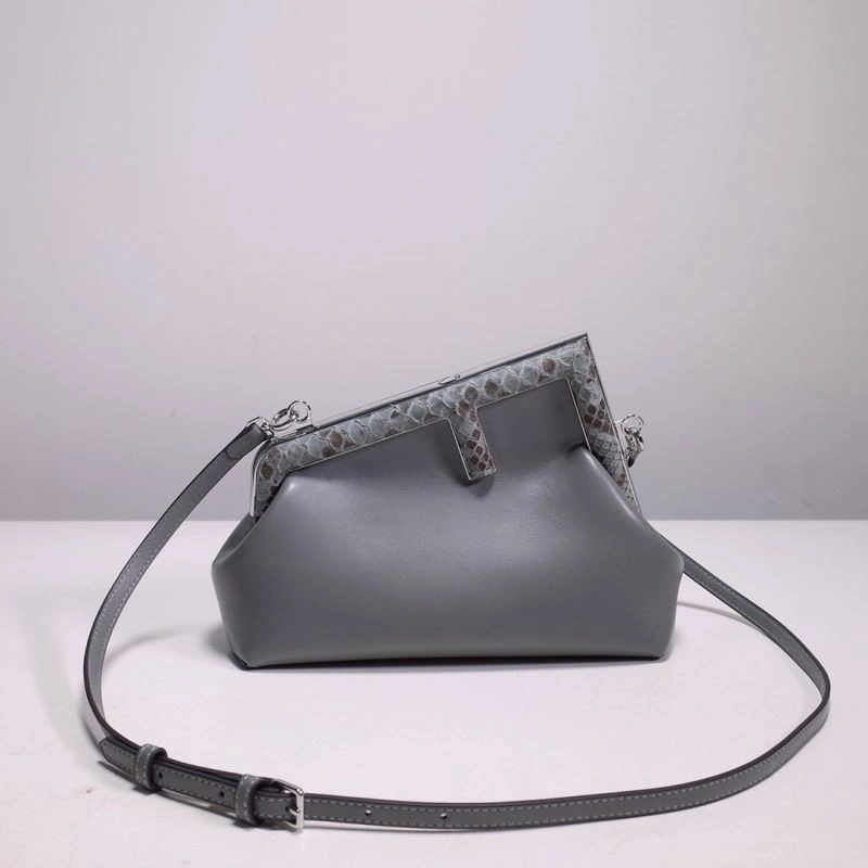 WaterResistant Fendi Satchel Bags 59325