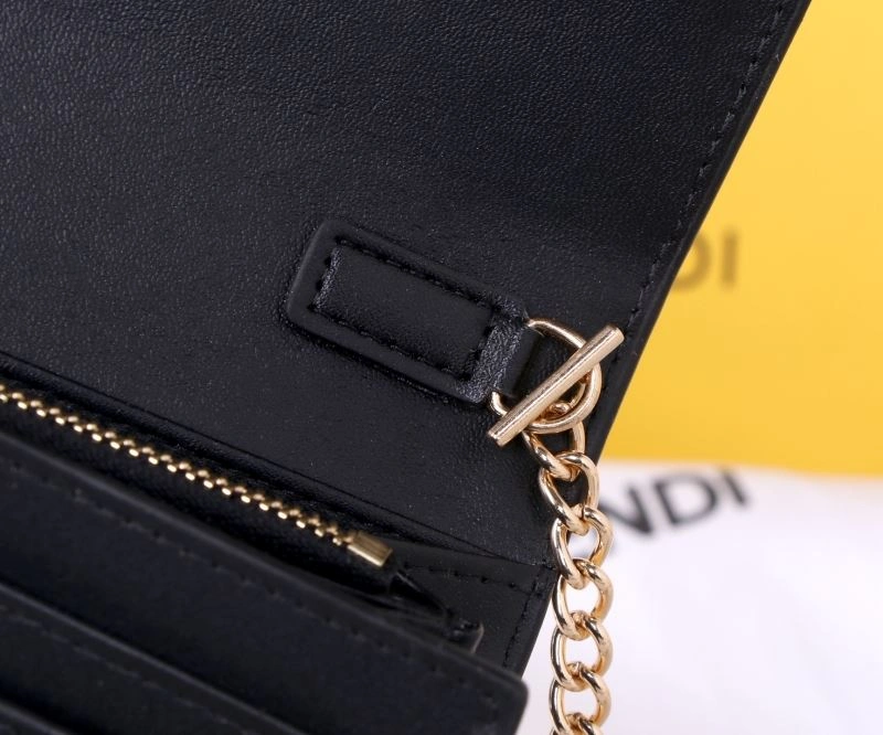 Sporty Fendi Satchel Bags 88206