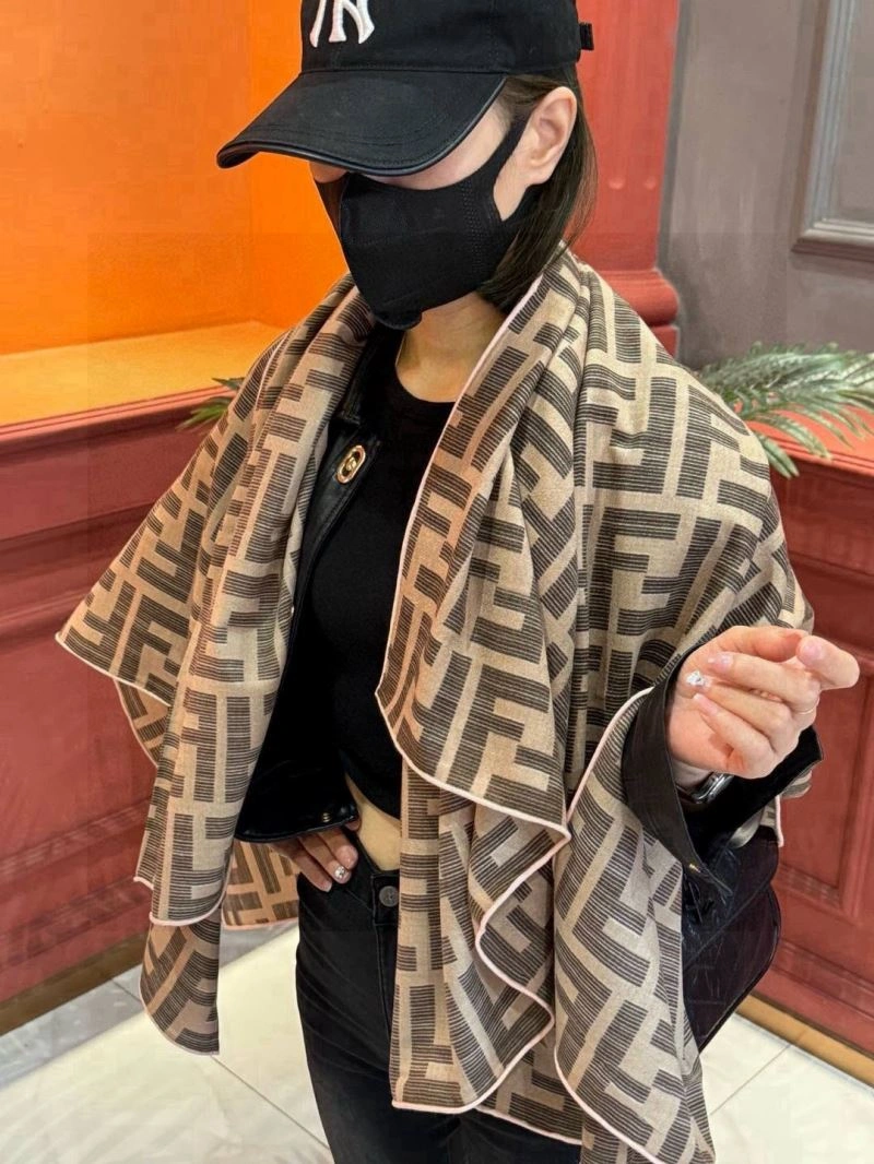 Fendi Scarf Lightweight 271093