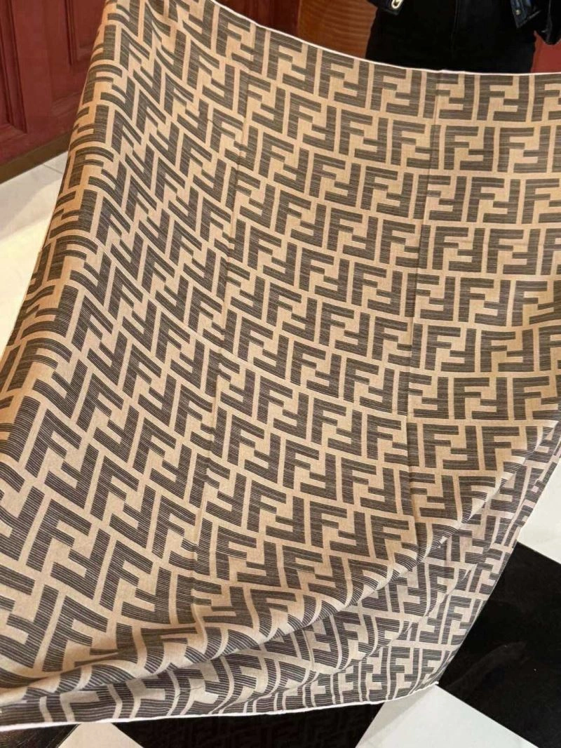 Fendi Scarf Lightweight 271093