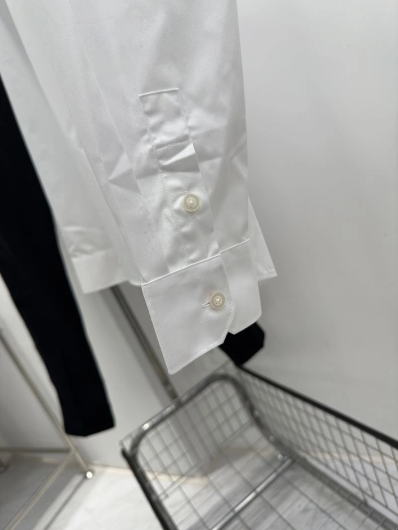 Modern Fendi Shirts 123300