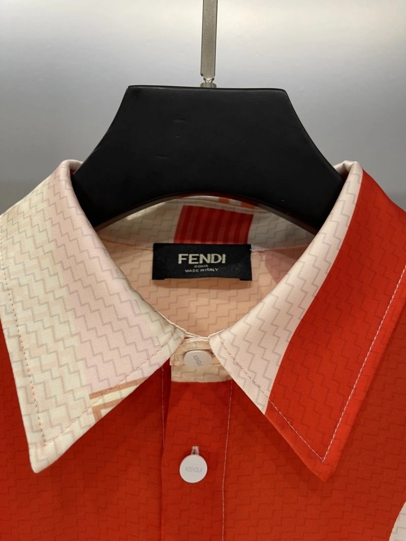 Fashionable Fendi Shirts 120575