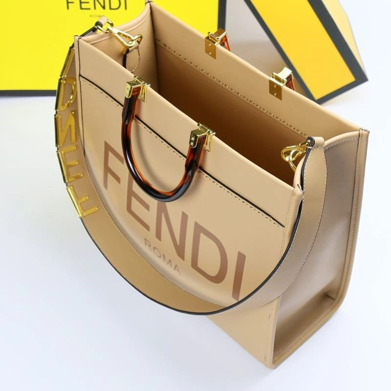 SmoothTexture Fendi Shopping Bags 85168