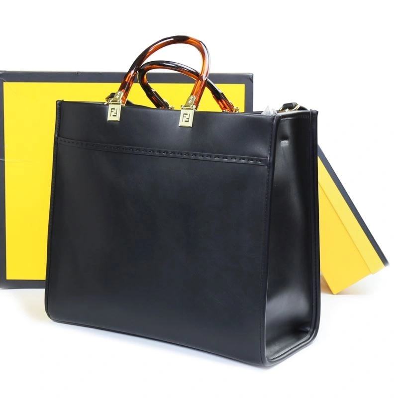 Stretchable Fendi Shopping Bags 85166