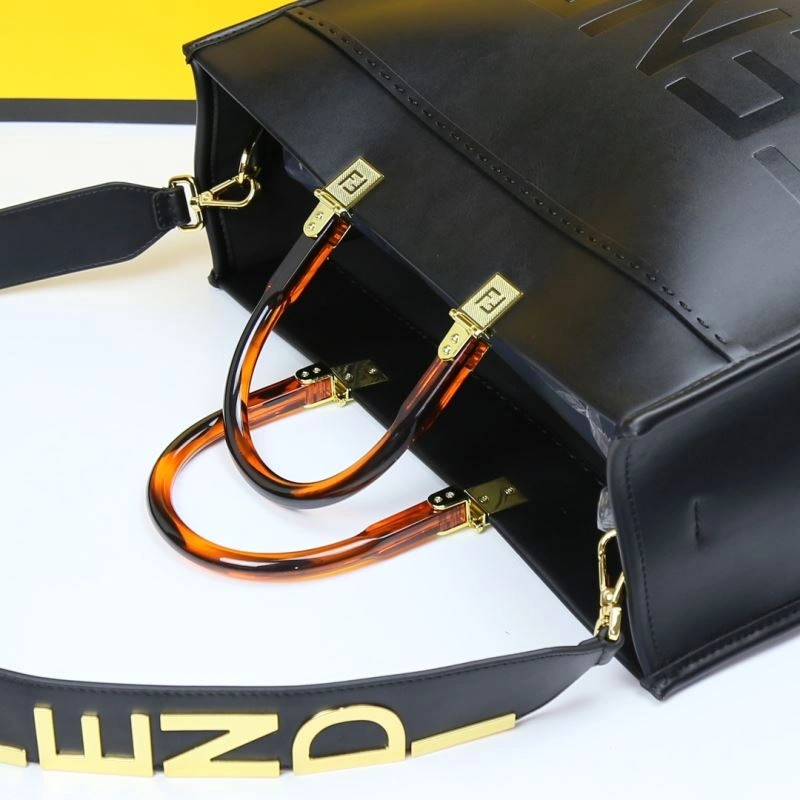 Stretchable Fendi Shopping Bags 85166