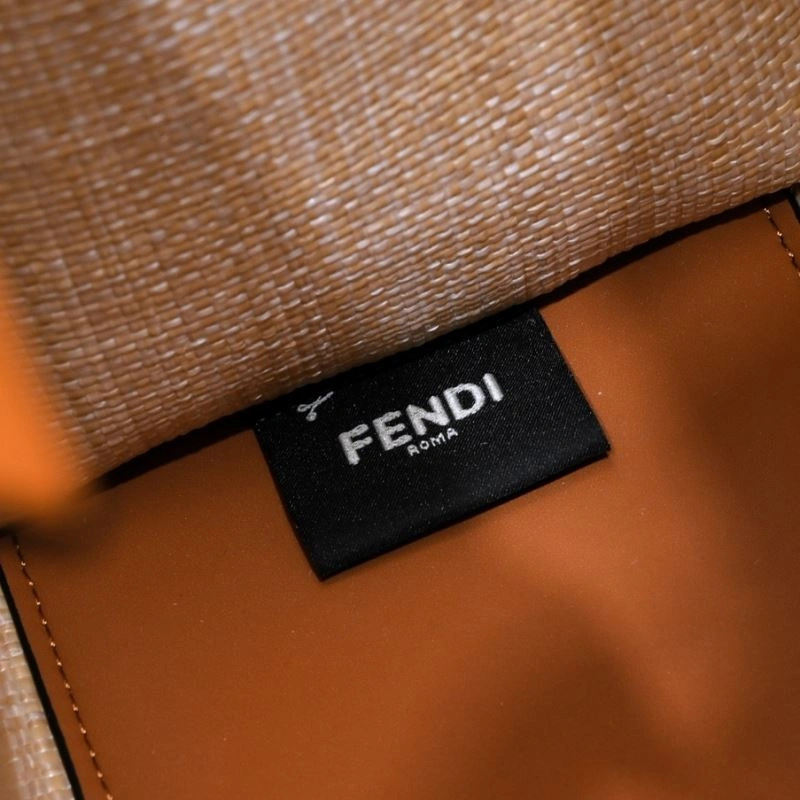 Fendi Shopping Bags GoAnywhere 85145